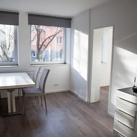 Stadtwohnung-mitten Drin Cologne